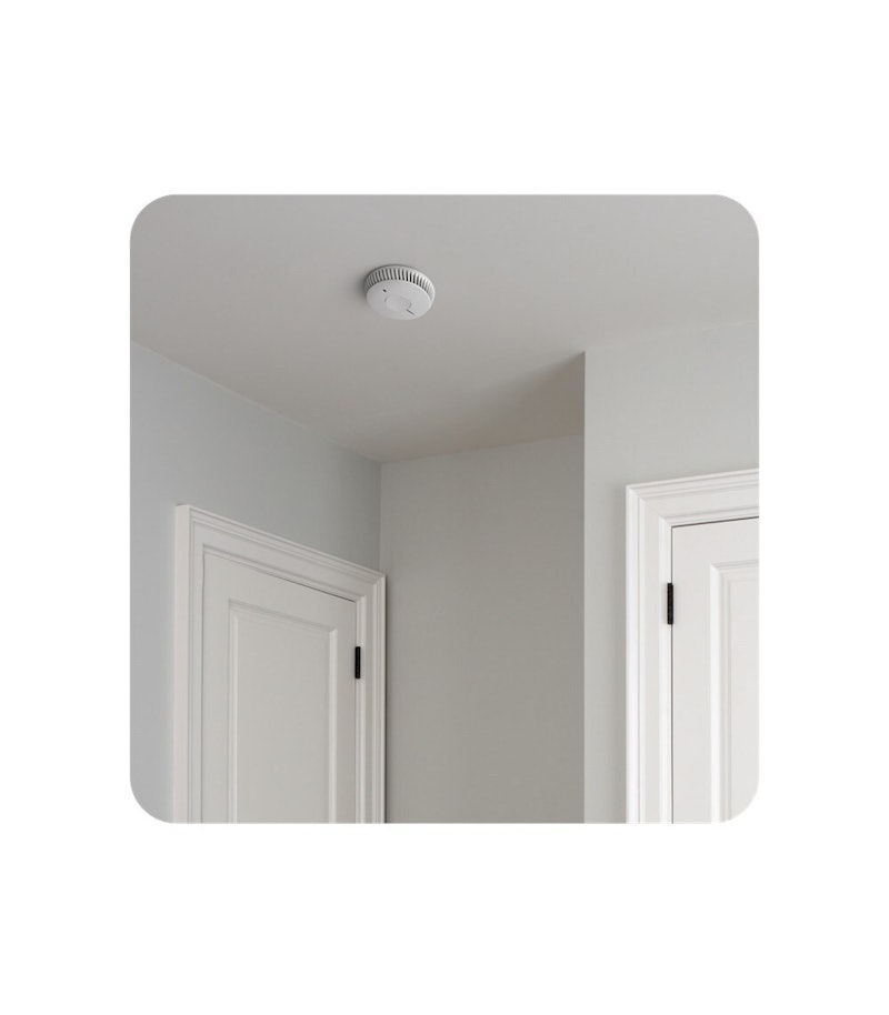 FA6120 INT Retail lifestyle image 1