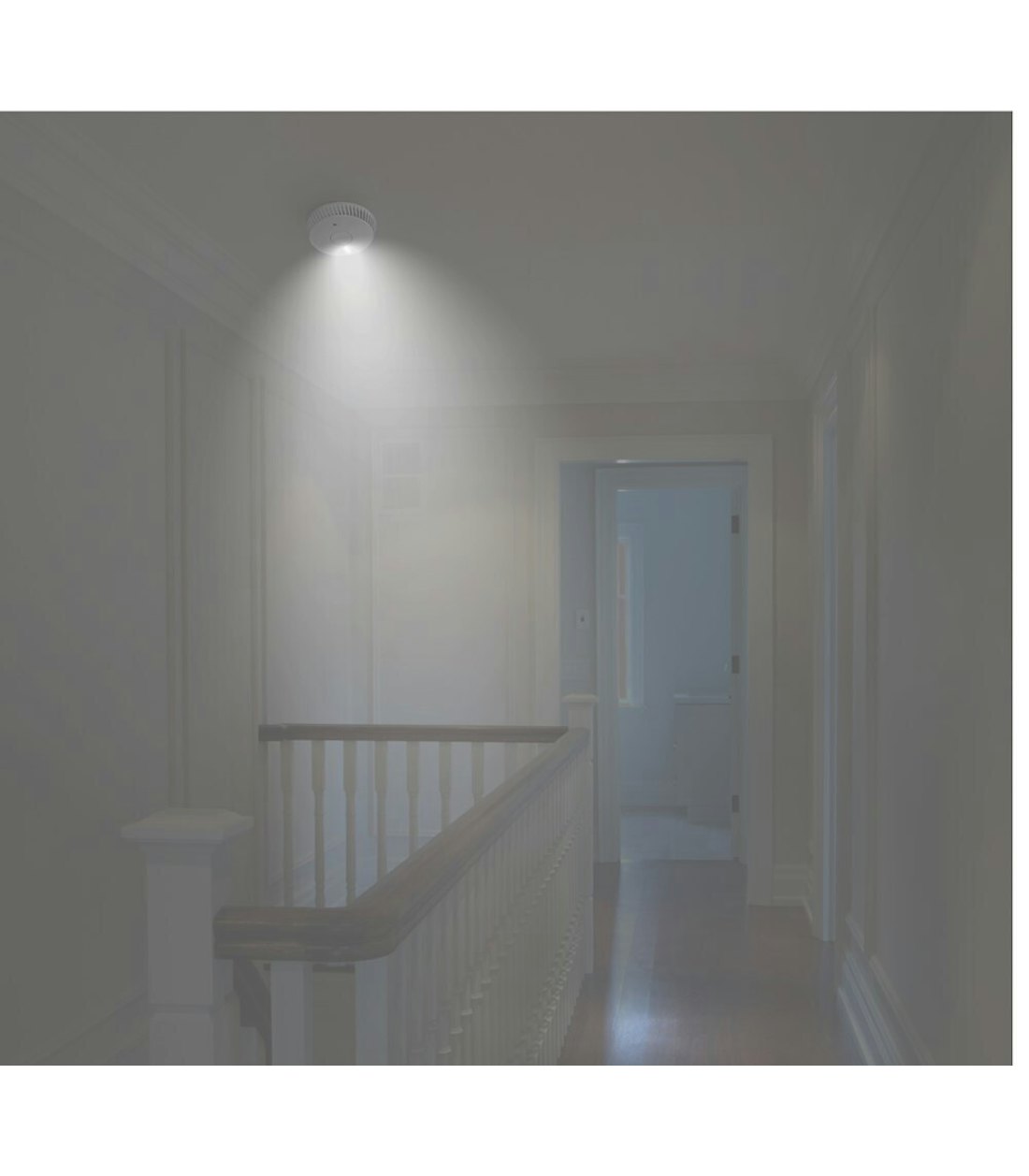 FA6111 INT Retail lifestyle image