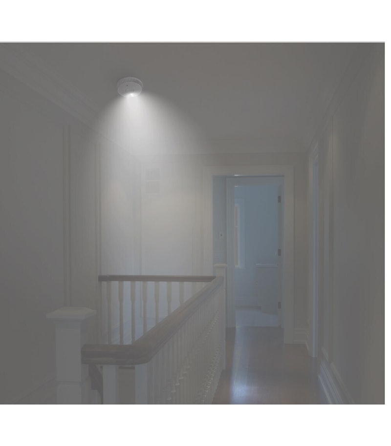 FA6111 INT Retail lifestyle image